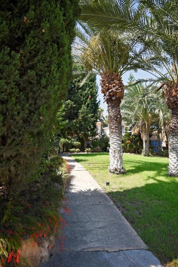Paradise Gardens With A Large Terrace Pafos Dış mekan fotoğraf
